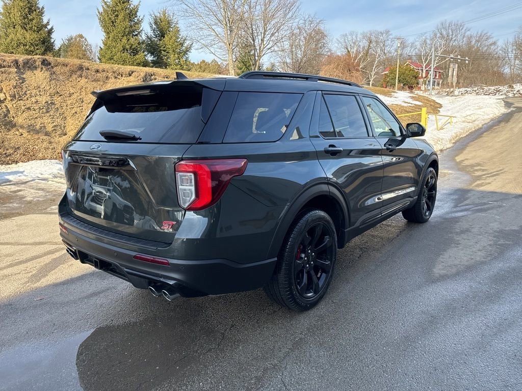 2022 Ford Explorer ST