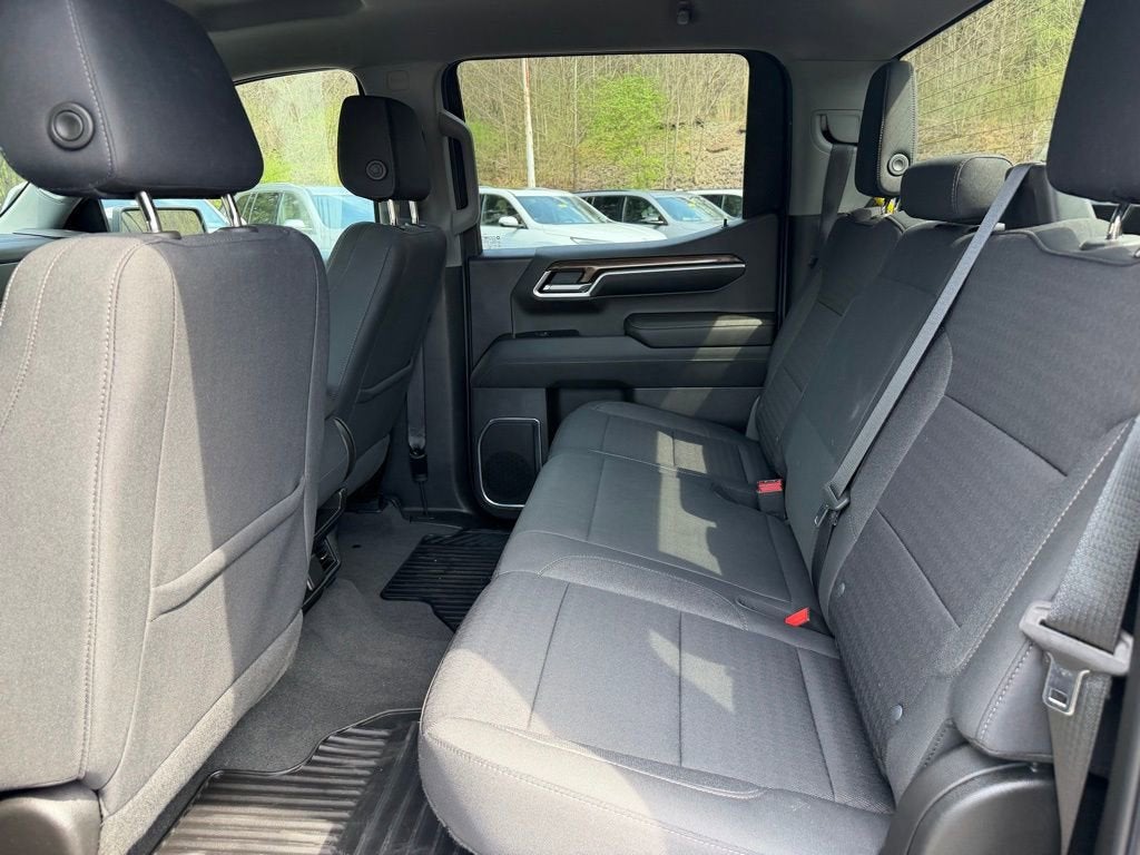 2022 Chevrolet Silverado 1500 LT (2FL)
