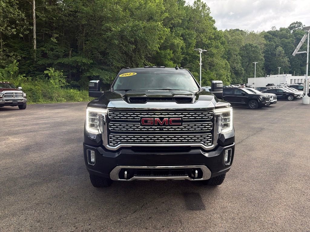 2023 GMC Sierra 2500 HD Denali
