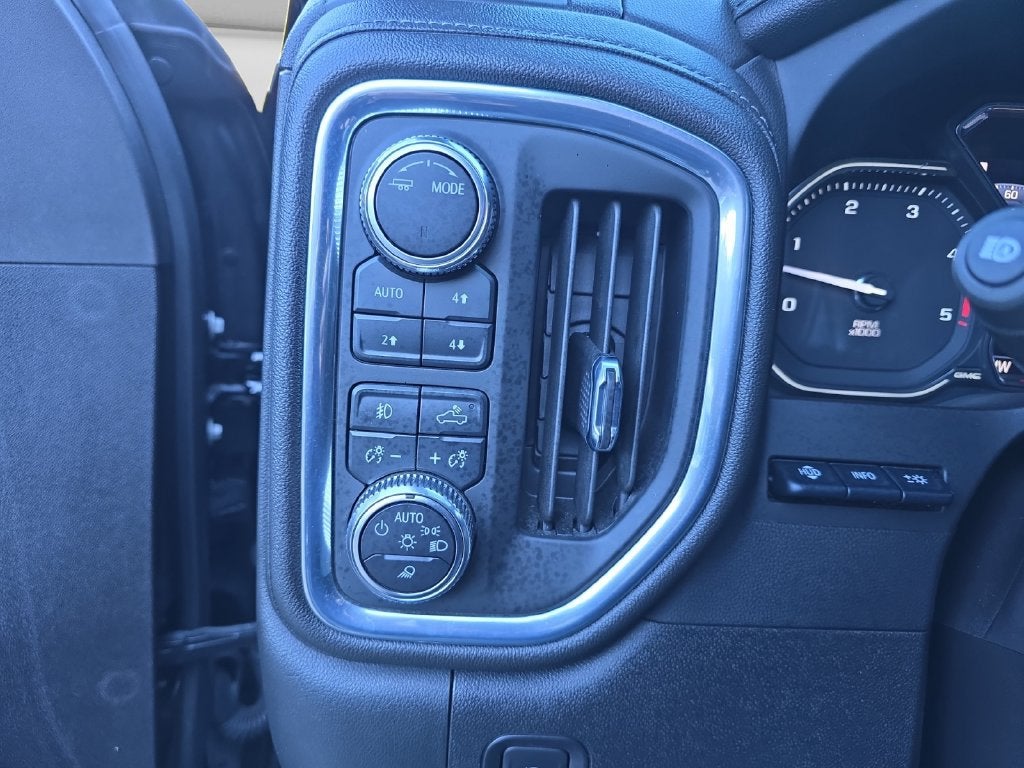 2023 GMC Sierra 3500 HD Denali
