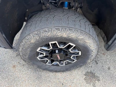 2024 GMC Sierra 2500 HD AT4X