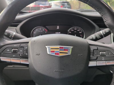 2023 Cadillac XT4 Luxury