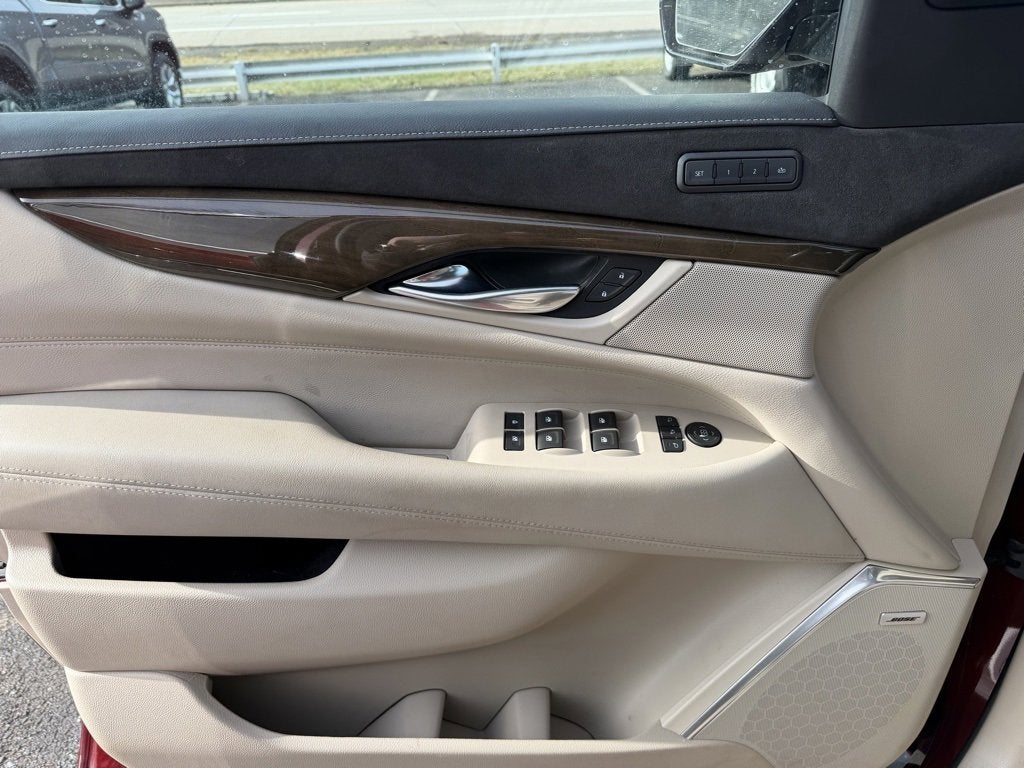 2019 Cadillac Escalade Premium Luxury