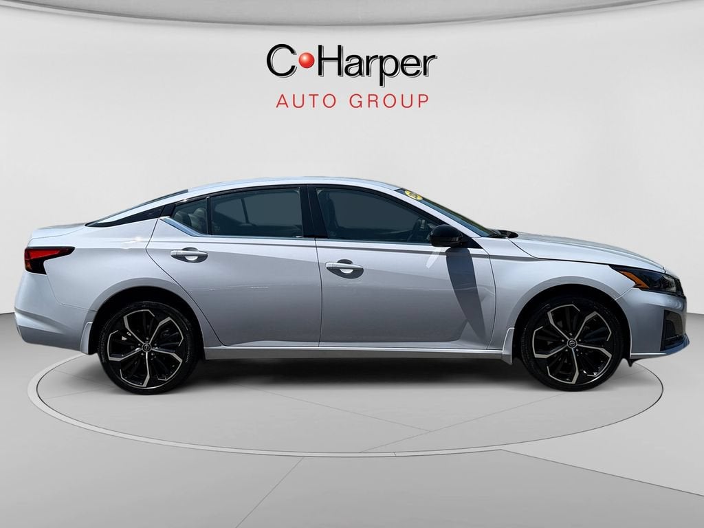 2024 Nissan Altima SR Intelligent AWD