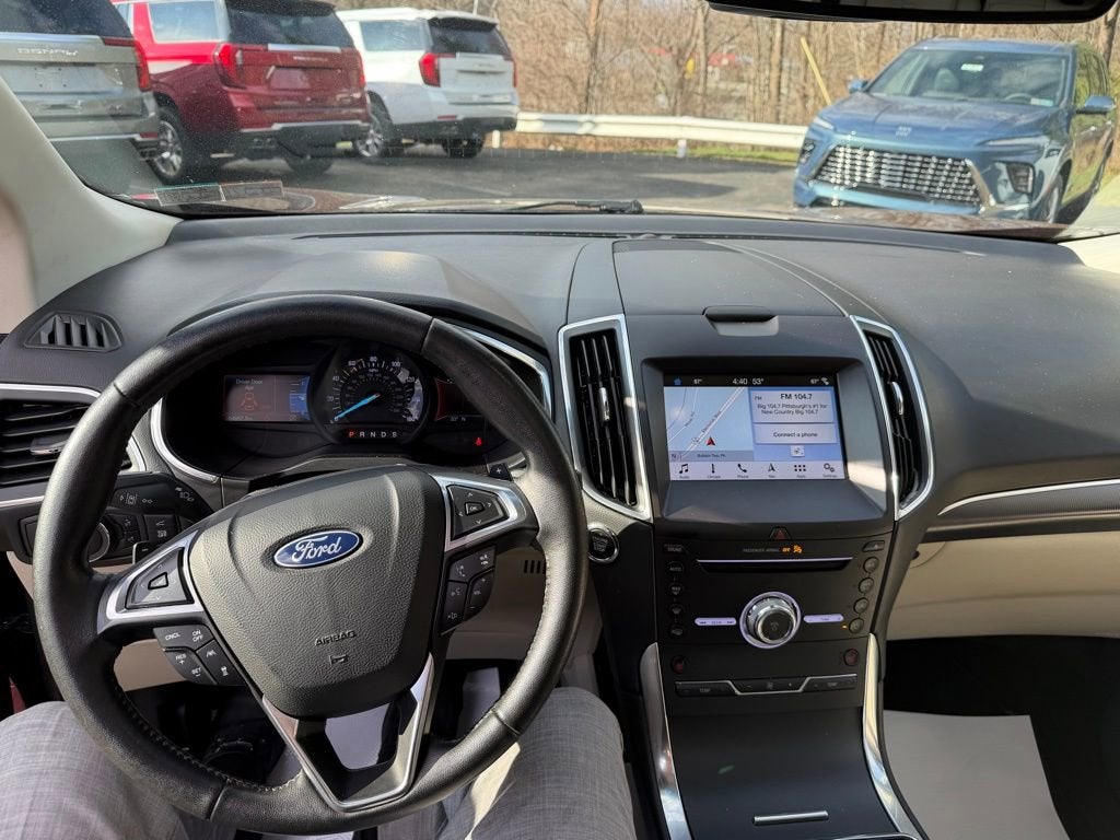 2019 Ford Edge Titanium