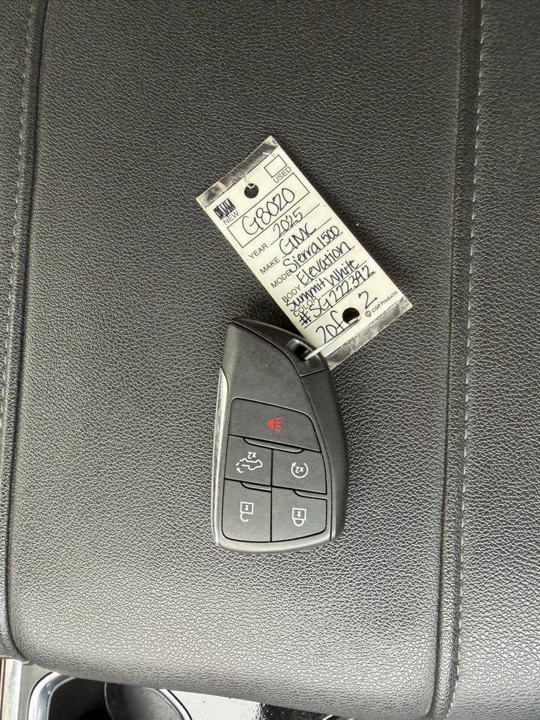 2025 GMC Sierra 1500 Elevation