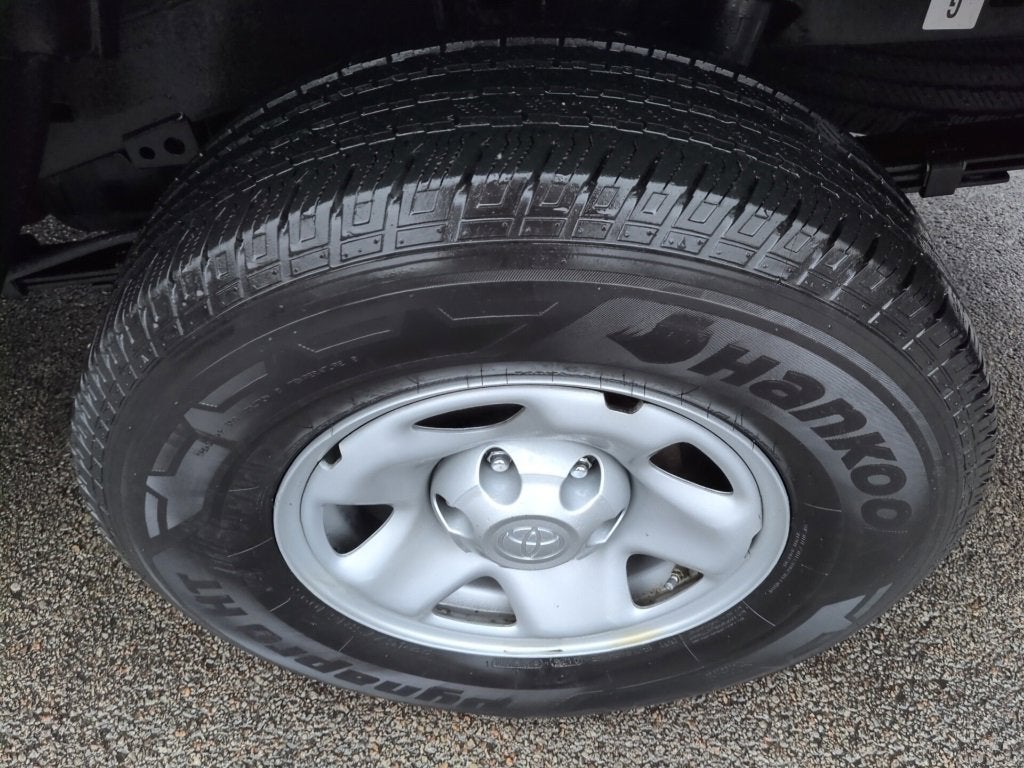 2023 Toyota Tacoma SR V6