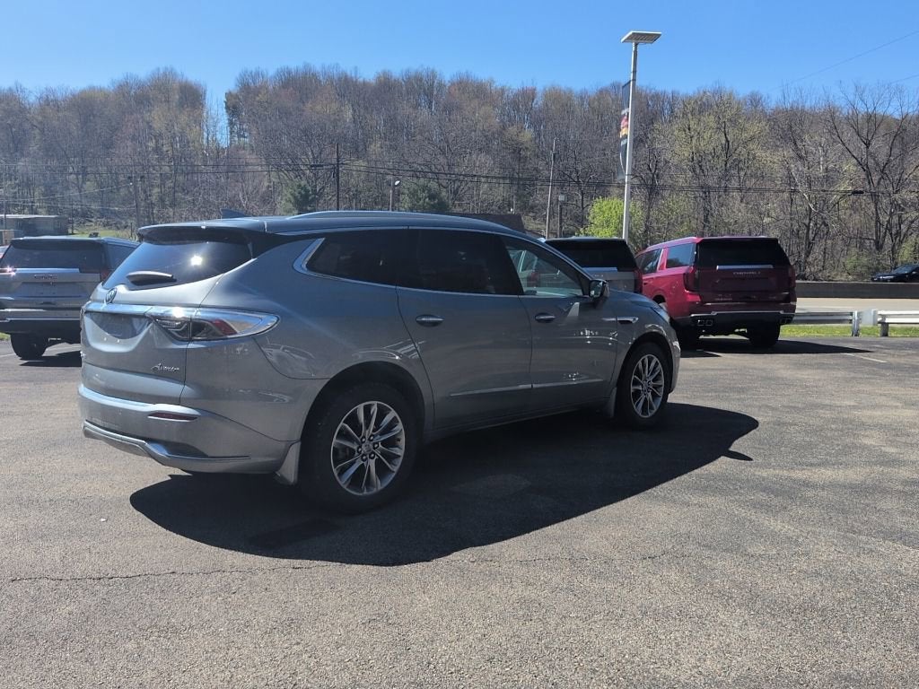 2024 Buick Enclave Avenir