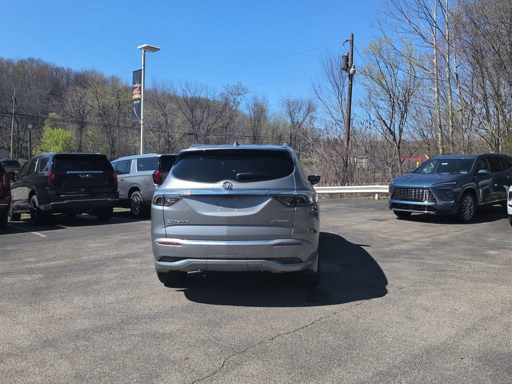 2024 Buick Enclave Avenir