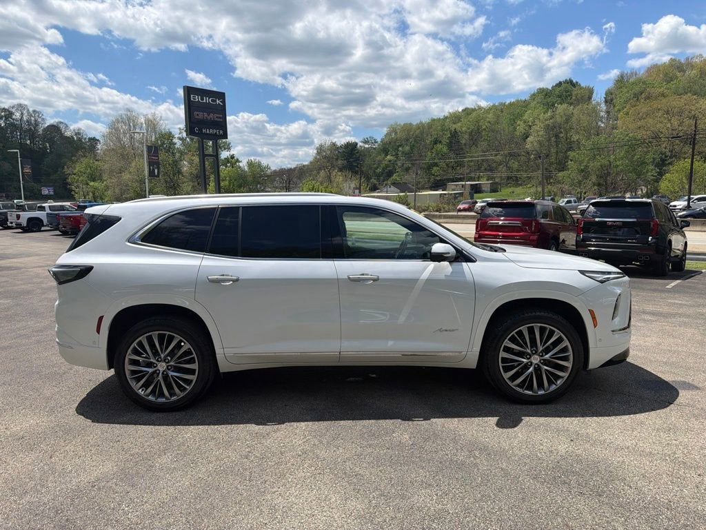 2025 Buick Enclave Avenir