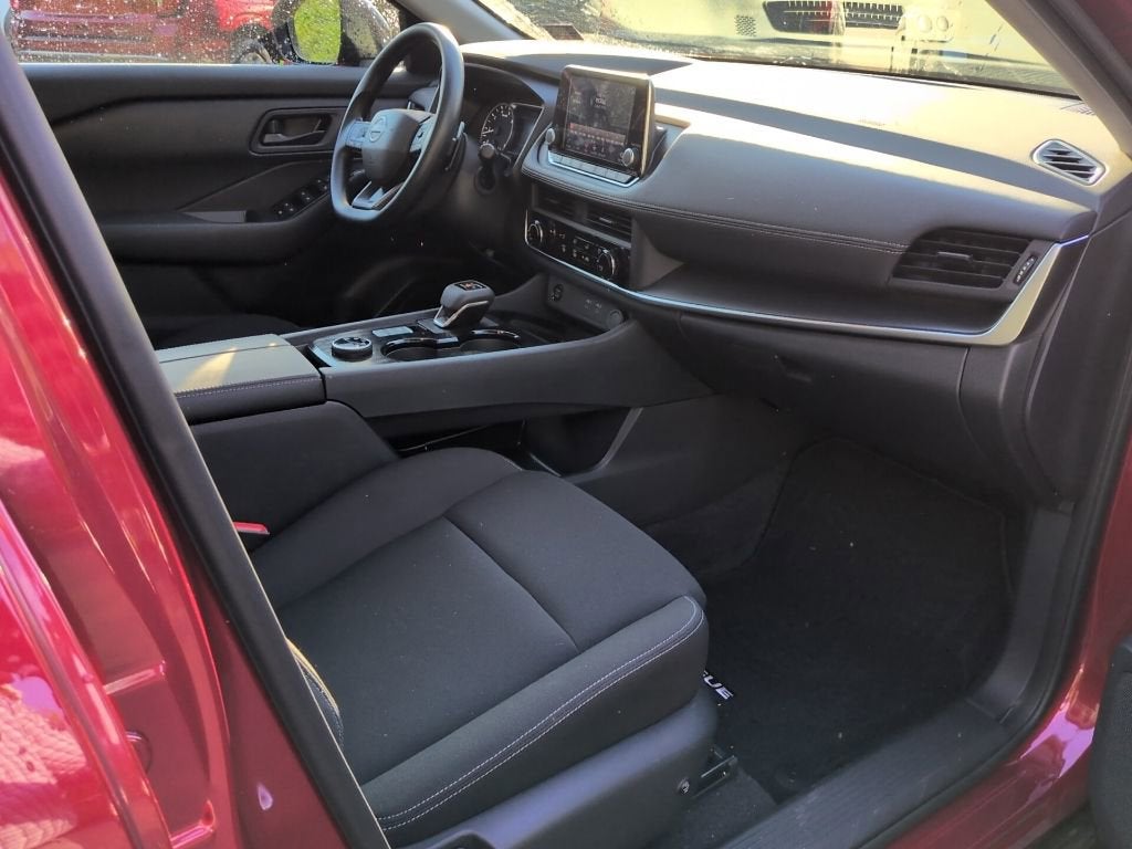 2025 Nissan Rogue S Intelligent AWD
