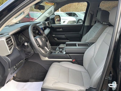 2024 Toyota Tundra 4WD SR5