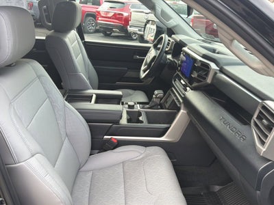 2024 Toyota Tundra 4WD SR5