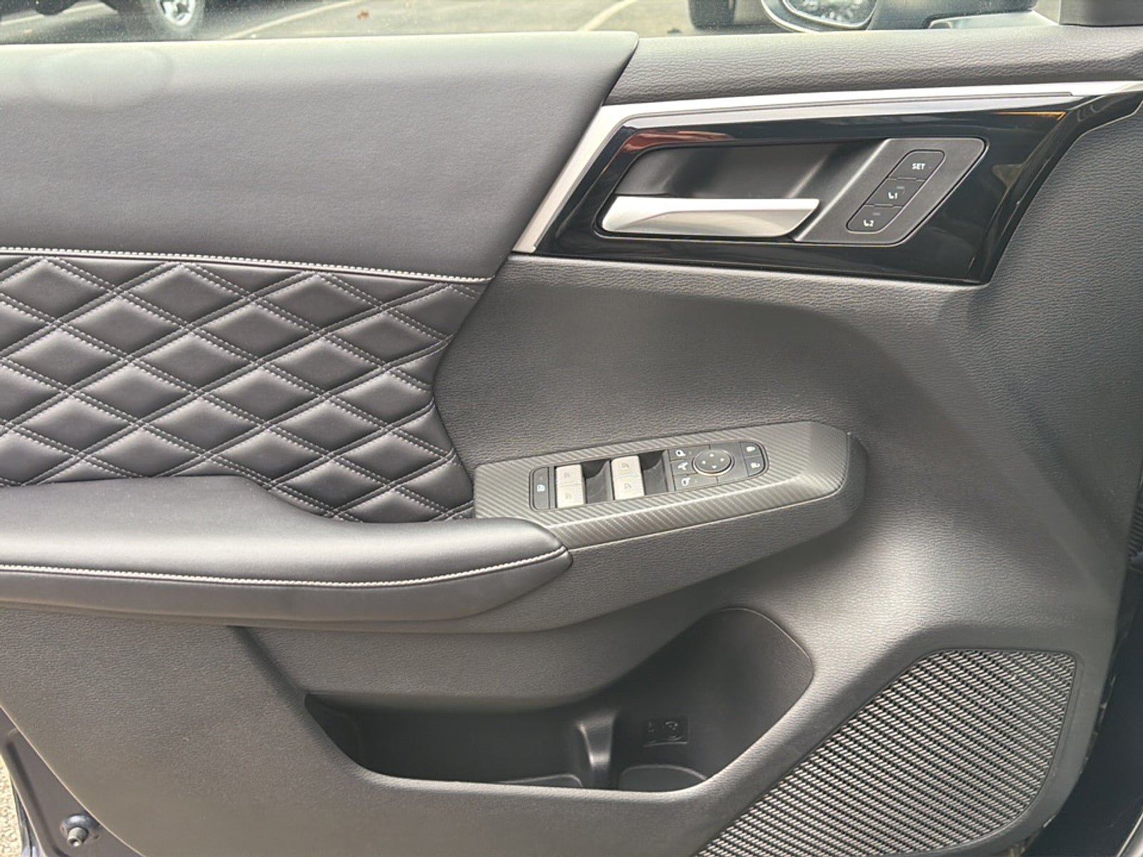 2023 Mitsubishi Outlander PHEV SEL S-AWC