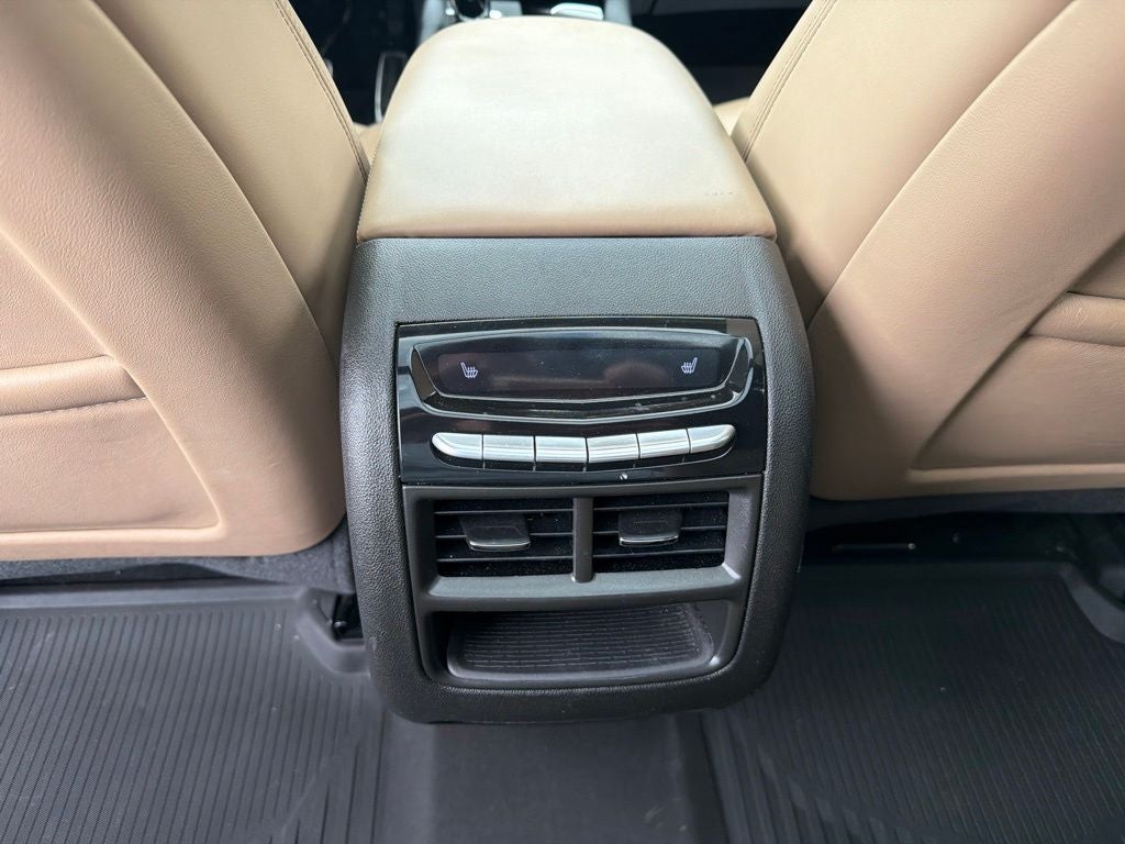 2024 Cadillac XT5 Sport