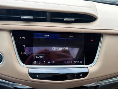 2024 Cadillac XT5 Sport