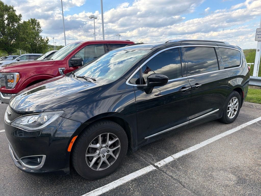 Certified 2020 Chrysler Pacifica Touring L with VIN 2C4RC1BG9LR123997 for sale in Belle Vernon, PA