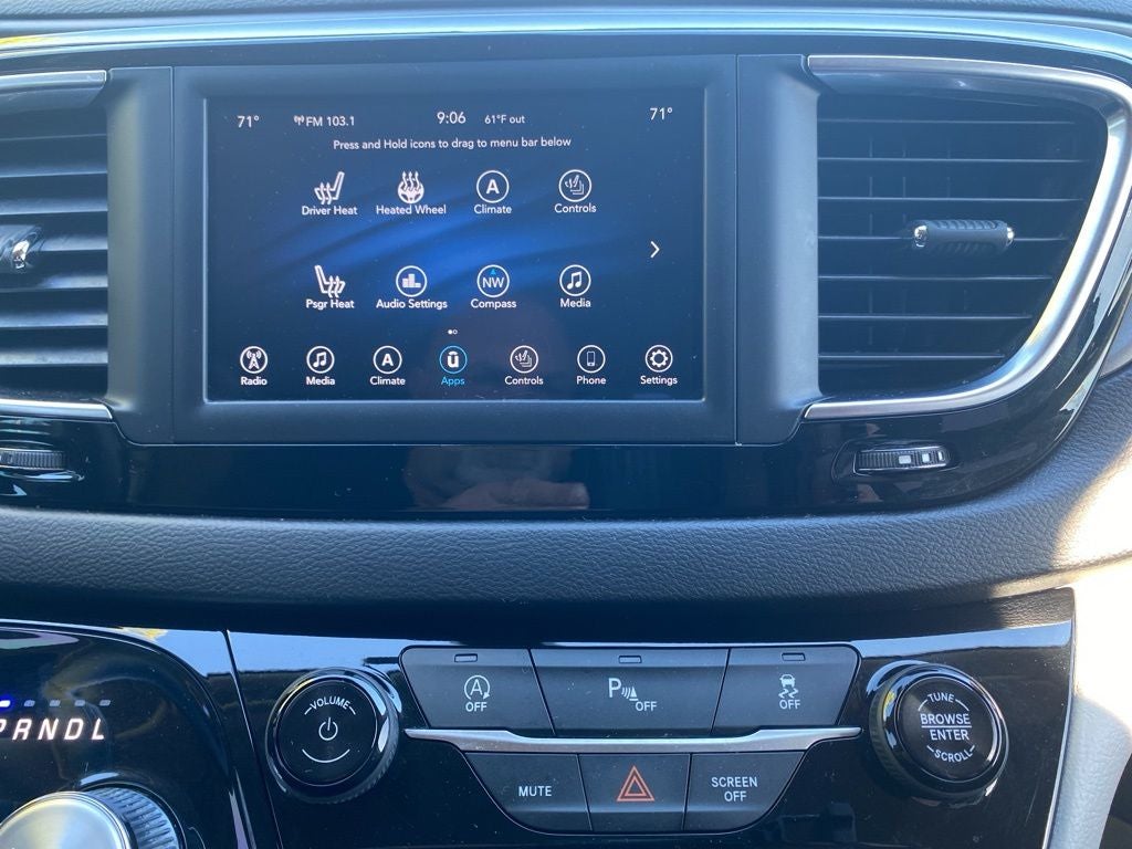 2020 Chrysler Pacifica Touring L
