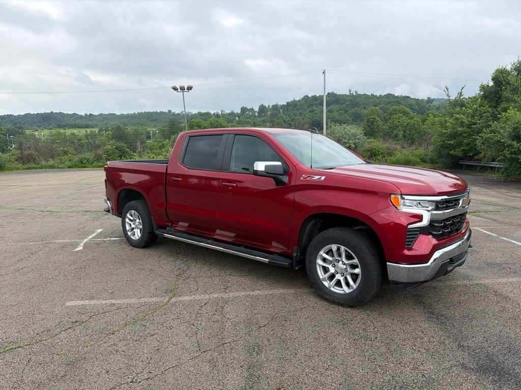 2023 Chevrolet Silverado 1500 LT 4X4 Crew Cab Short Box's photo