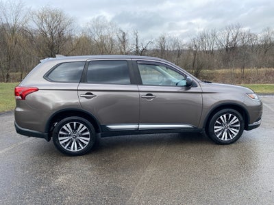 2019 Mitsubishi Outlander ES