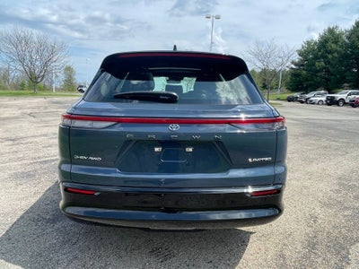 2025 Toyota Crown Signia Limited