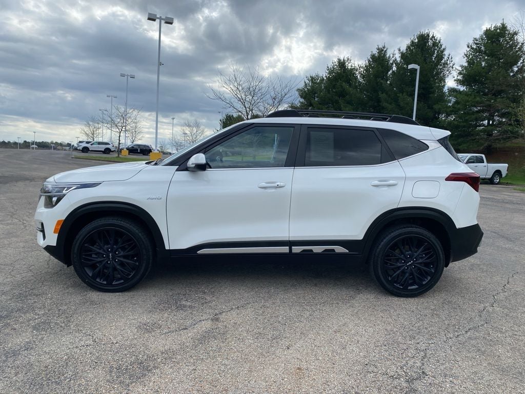 2022 Kia Seltos Nightfall