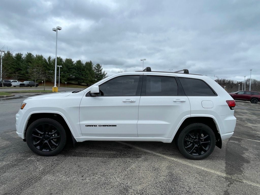 2020 Jeep Grand Cherokee Altitude