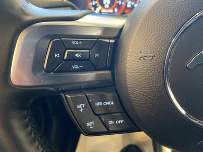 2022 Ford Mustang Mach 1