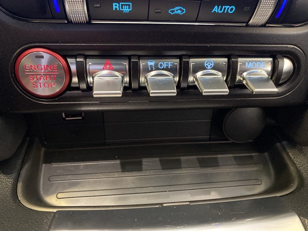 2022 Ford Mustang Mach 1