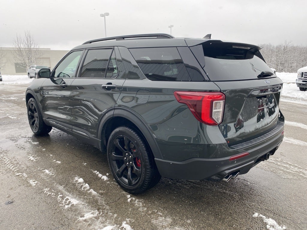2022 Ford Explorer ST