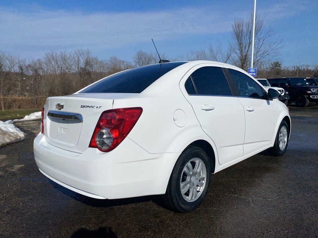 2016 Chevrolet Sonic LT