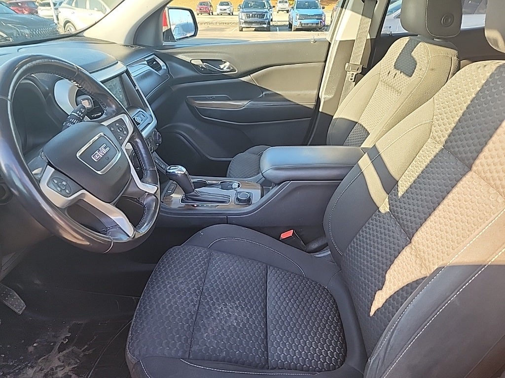 2018 GMC Acadia SLE-2