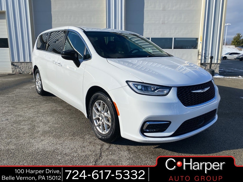 2024 Chrysler Pacifica Touring L