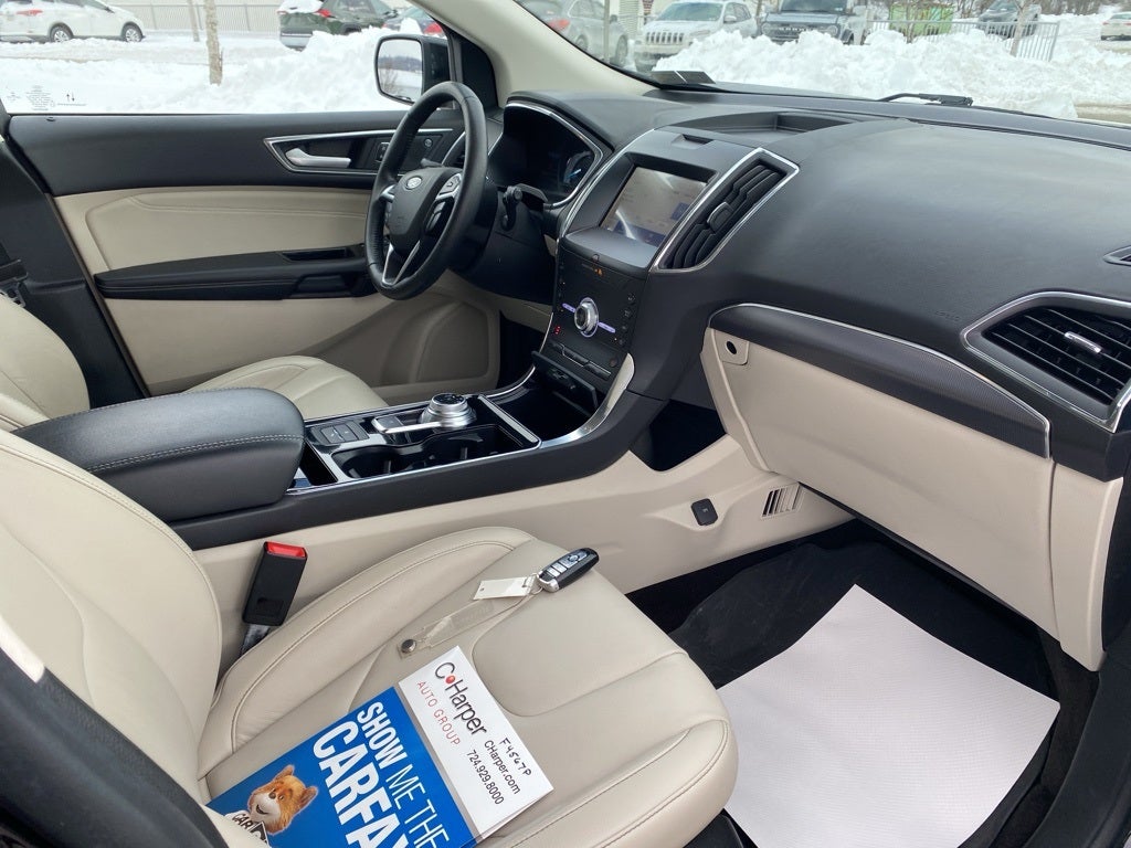 2020 Ford Edge Titanium