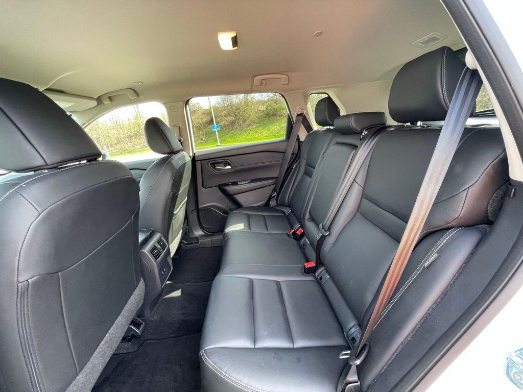 2024 Nissan Rogue SL