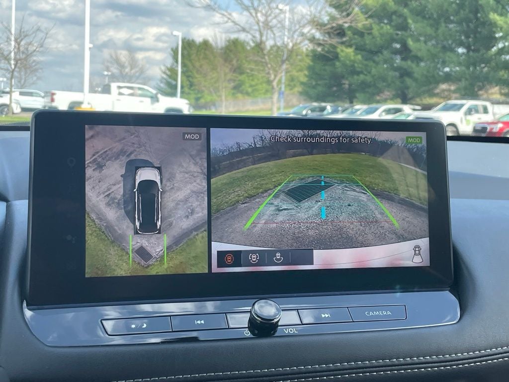 2024 Nissan Rogue SL