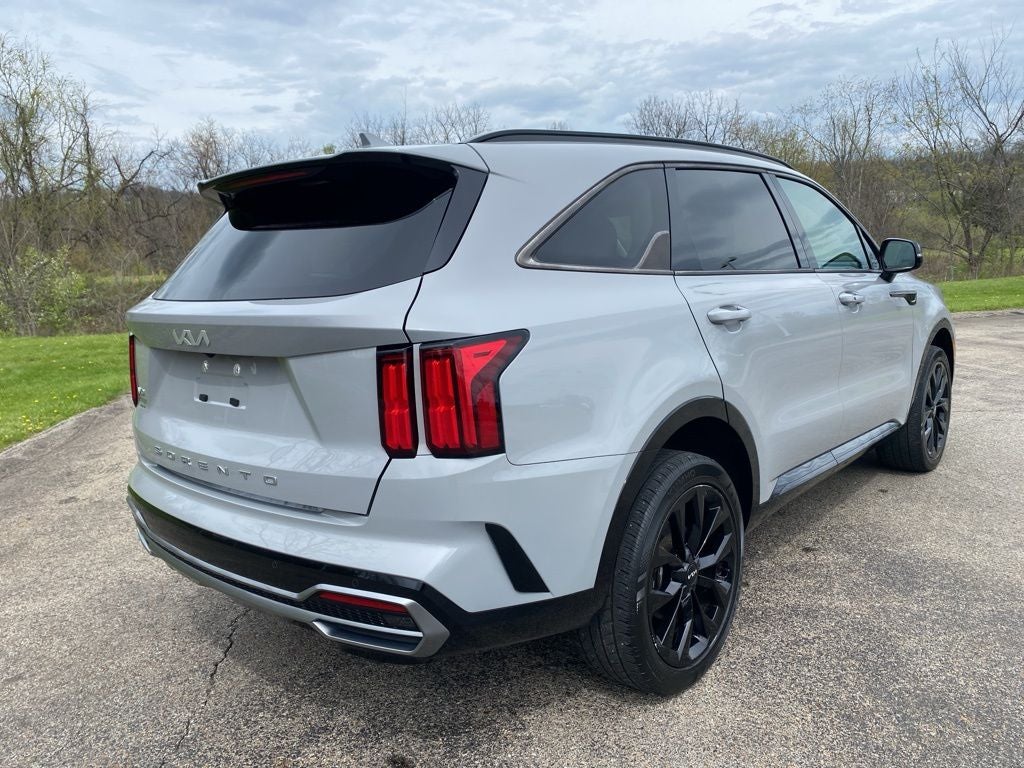 2022 Kia Sorento SX