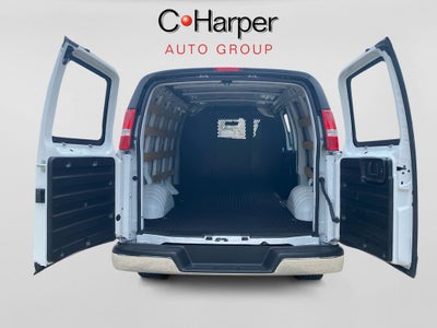 2025 Chevrolet Express Cargo WT