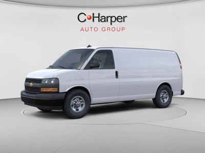 2025 Chevrolet Express Cargo WT