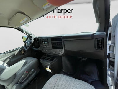 2025 Chevrolet Express Cargo WT