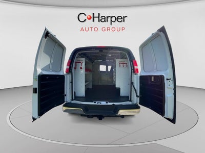 2025 Chevrolet Express Cargo WT