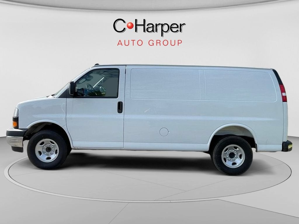 2025 Chevrolet Express Cargo WT
