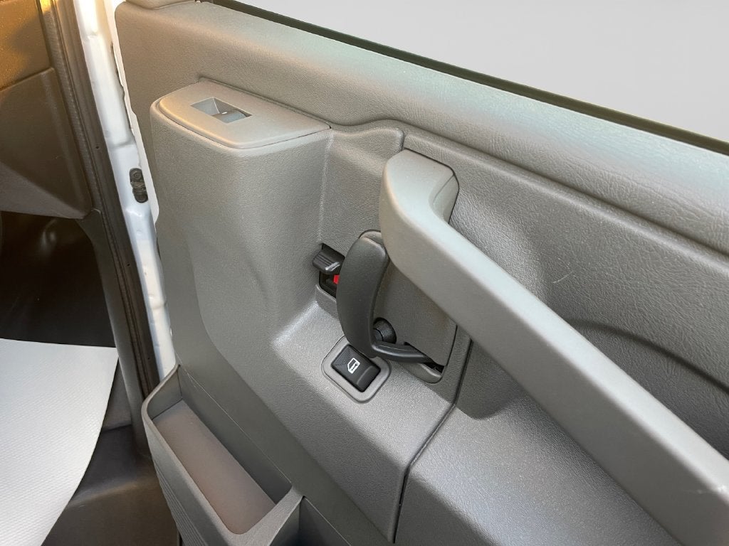 2025 GMC Savana Cargo Work Van
