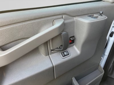 2025 GMC Savana Cargo Work Van