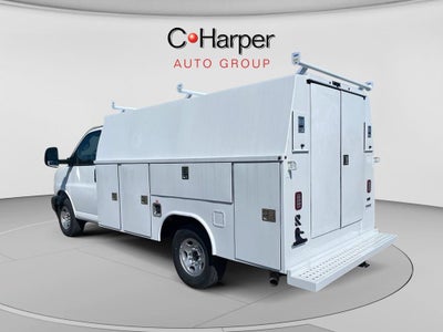 2026 Chevrolet Express Cutaway 3500 1WT