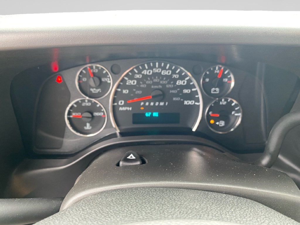 2026 Chevrolet Express Cutaway 3500 1WT