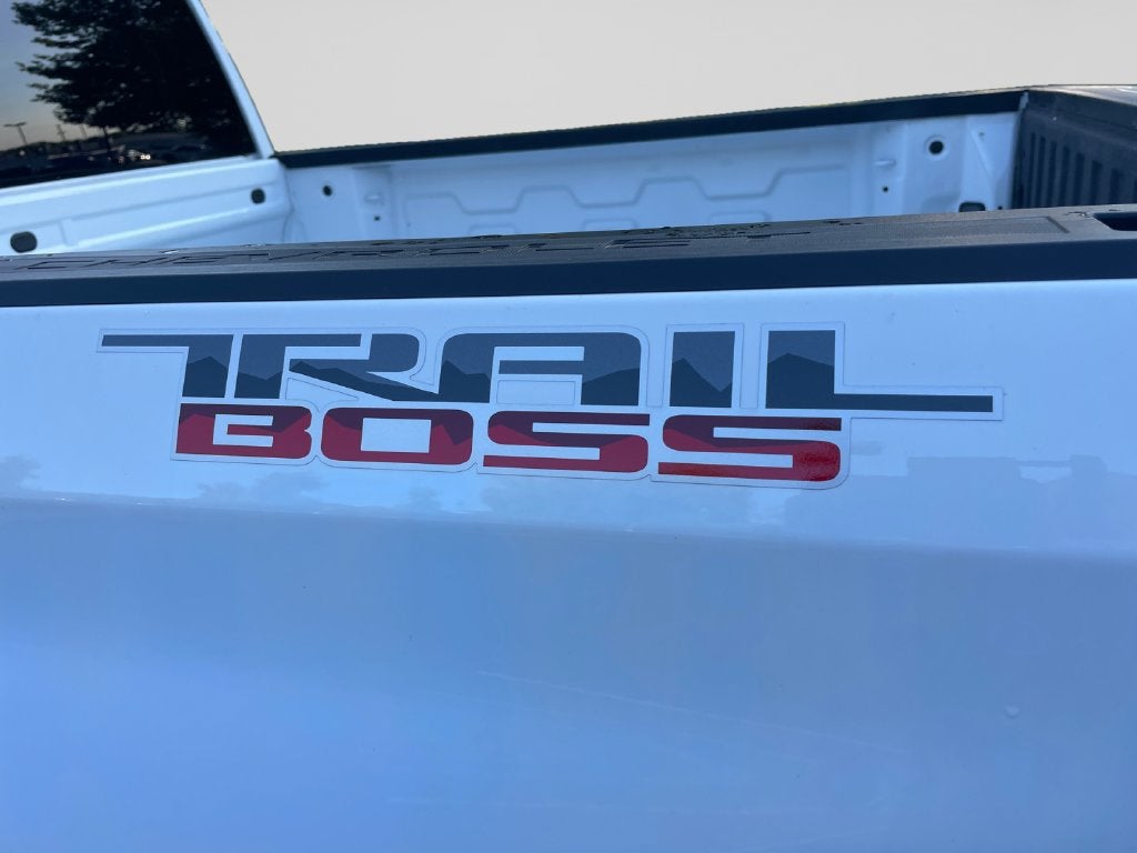 2025 Chevrolet Silverado 1500 Custom Trail Boss