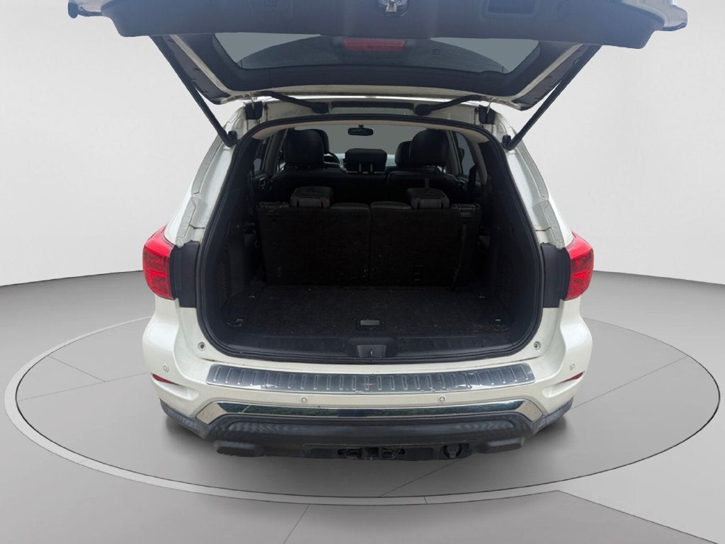 2017 Nissan Pathfinder Platinum