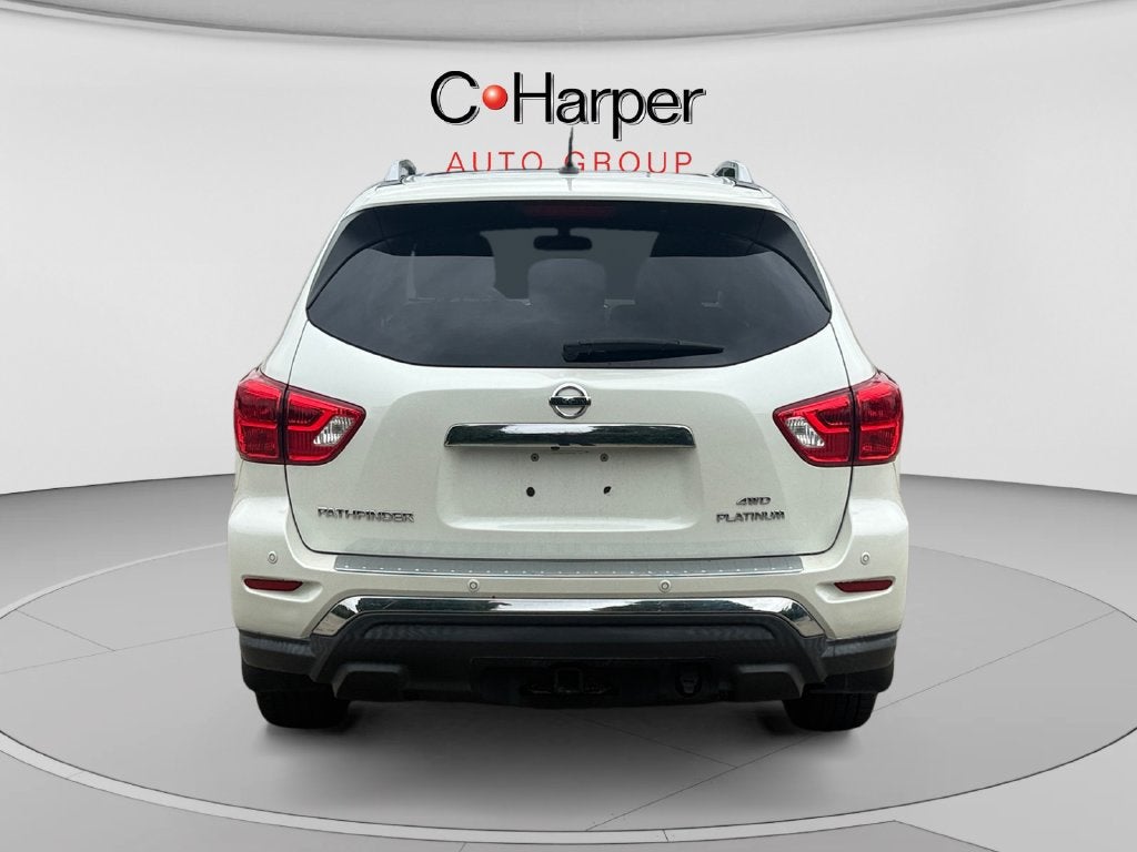2017 Nissan Pathfinder Platinum