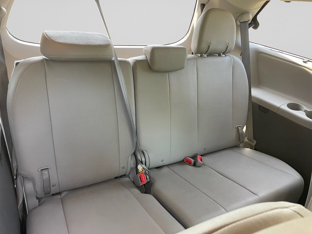 2020 Toyota Sienna XLE
